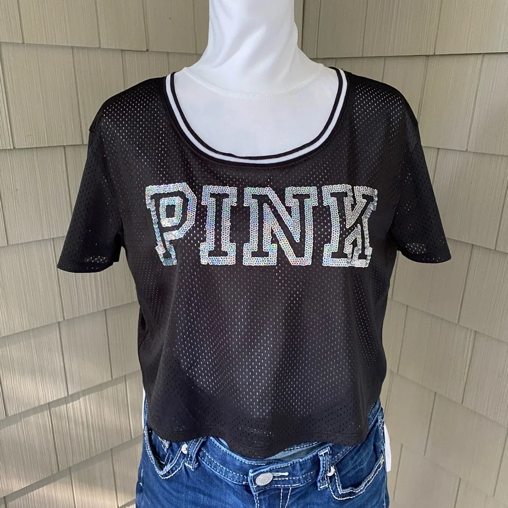 Victoria’s Secret Pink Cropped T-shirt NWOT - Picture 1 of 8